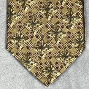 Ermenegildo Zegna Silk Tie Gold Geometric Star Pattern Luxury Mens 4X59